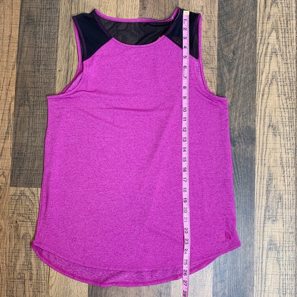 The North Face Women’s Beyond Backless Tank Sz Medium - Picture 4 of 10